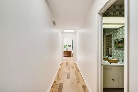 Entry Way - 431 Erwin Dr, Memphis, TN 38117 photo 5 of 5