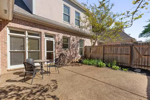 Exterior - 1732 Constable Ct, Collierville, TN 38017 photo 2 of 2