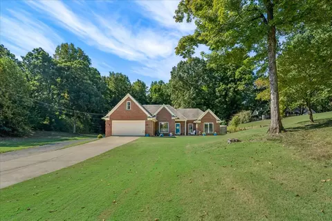 825 J E Blaydes Pkwy, Atoka, TN 38004