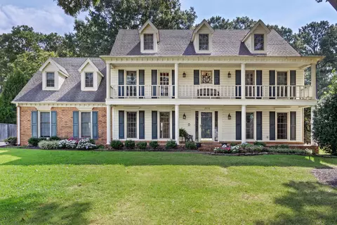 2252 Coathbridge Dr, Germantown, TN 38139