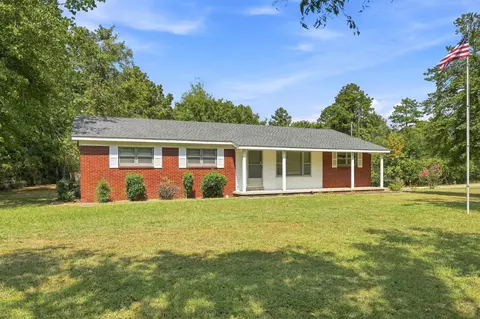 8965 Old 64 Hwy, Bolivar, TN 38008