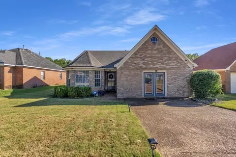 4557 Lindawood Ln, Memphis, TN 38128