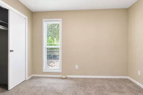 Bedroom - 5616 Maple Tree Dr, Memphis, TN 38115 photo 2 of 9
