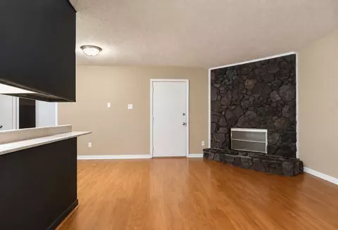 Living - 5616 Maple Tree Dr, Memphis, TN 38115 photo 4 of 4