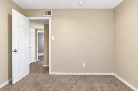 Bedroom - 5616 Maple Tree Dr, Memphis, TN 38115 photo 6 of 9