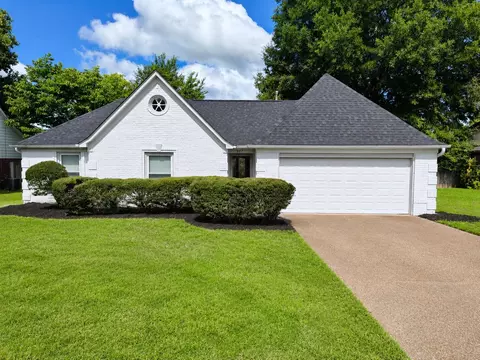927 Cully Rd, Cordova, TN 38018
