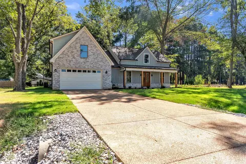 70 West St, Rossville, TN 38066