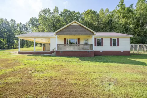 1823 Clifton Turnpike Rd, Waynesboro, TN 38485