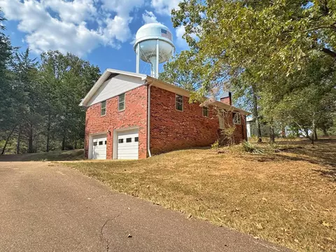310 Shelton Loop, Selmer, TN 38375
