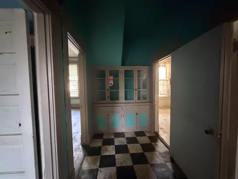 Entry Way - 541 E Trigg Ave E, Memphis, TN 38106 photo 1 of 1