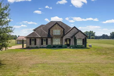 8895 N Gragg Rd, Millington, TN 38053