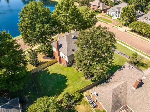 View/Area - 1196 E Lake Pointe Dr, Collierville, TN 38017 photo 4 of 7