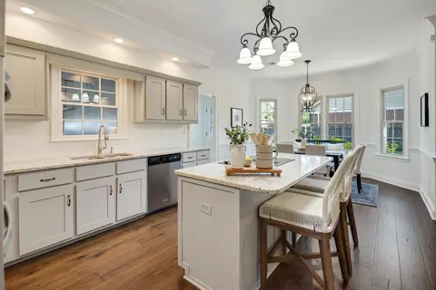 Kitchen - 1196 E Lake Pointe Dr, Collierville, TN 38017 photo 1 of 5