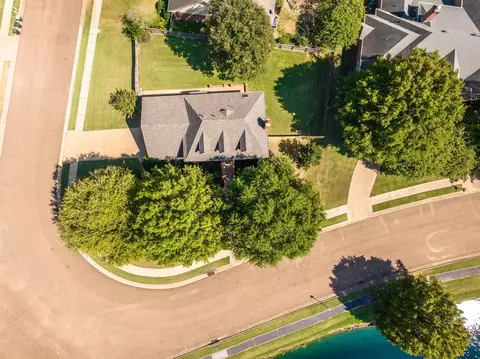 View/Area - 1196 E Lake Pointe Dr, Collierville, TN 38017 photo 2 of 7