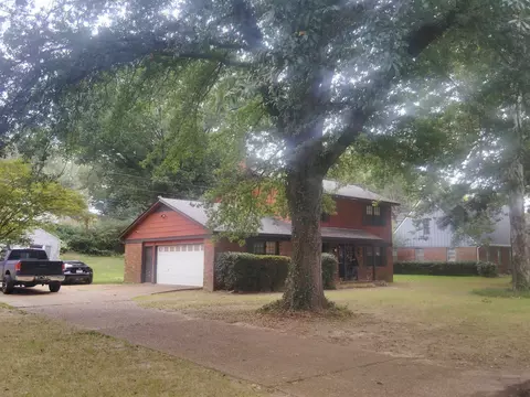 8668 Millbranch Rd, Southaven, MS 38671