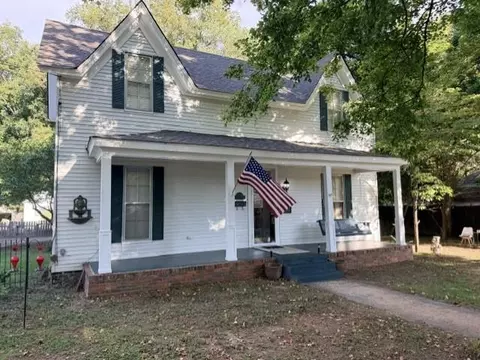 308 E St S, Somerville, TN 38068