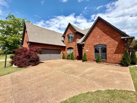 5360 Evergreen Creek Dr, Lakeland, TN 38002