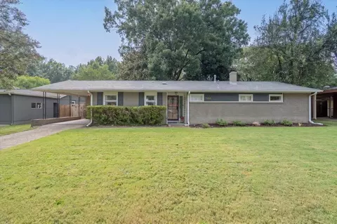 1065 Ivy Rd, Memphis, TN 38117
