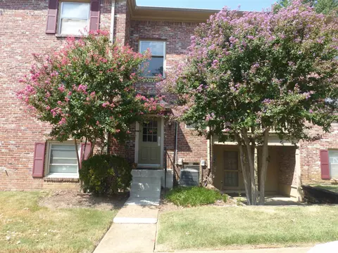 1207 Chamberlain Dr #102, Memphis, TN 38119