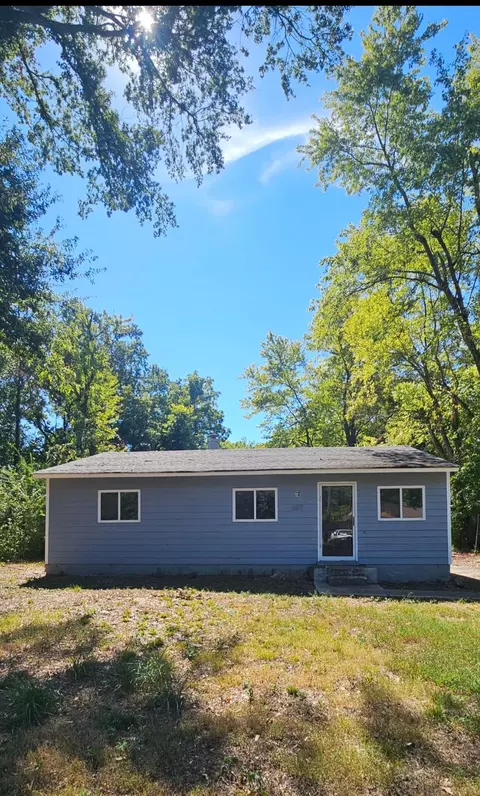 657 Delta St, Memphis, TN 38109
