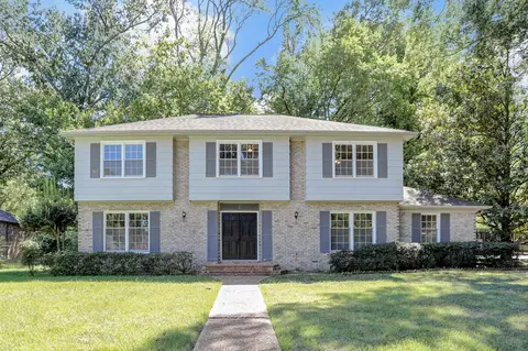 6739 Wild Berry Ln, Memphis, TN 38119