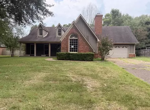 8193 E Walnut Creek Rd, Cordova, TN 38018