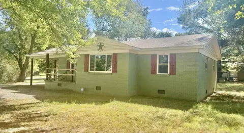 41 Halliburton St, Gates, TN 38037