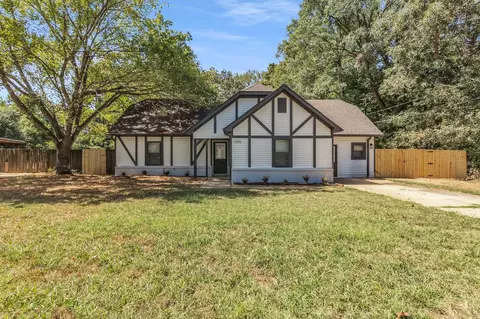 1355 Portersville Rd, Atoka, TN 38004