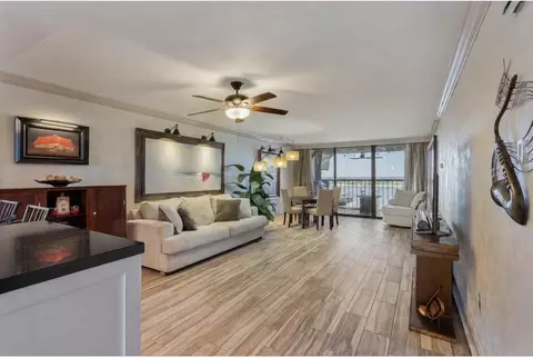 200 Wagner Pl #1103, Memphis, TN 38103