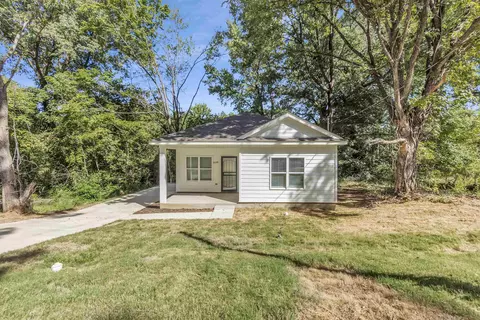 1690 Corning Ave, Memphis, TN 38127