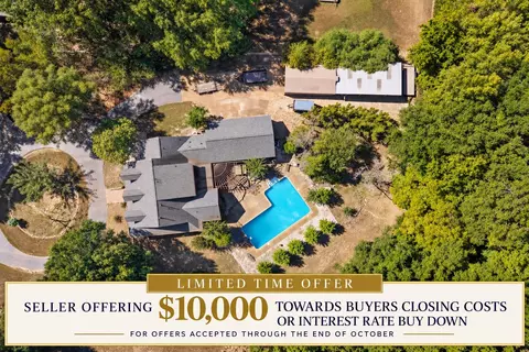 12420 Fox Lair Dr, Collierville, TN 38017