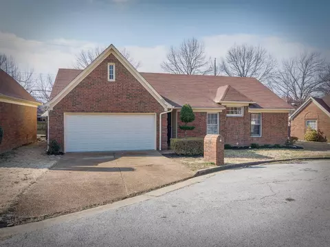 4325 Bear Creek Ln, Memphis, TN 38141