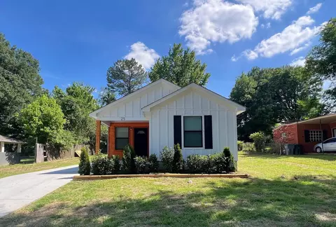 25 E Biscayne Rd, Memphis, TN 38109