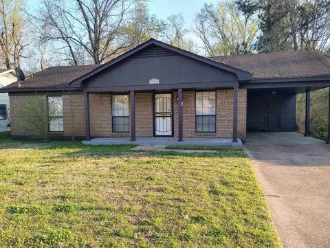 5163 Broken Oak Dr, Memphis, TN 38127