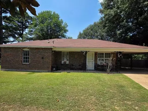 7763 Deerfield Cv, Southaven, MS 38671