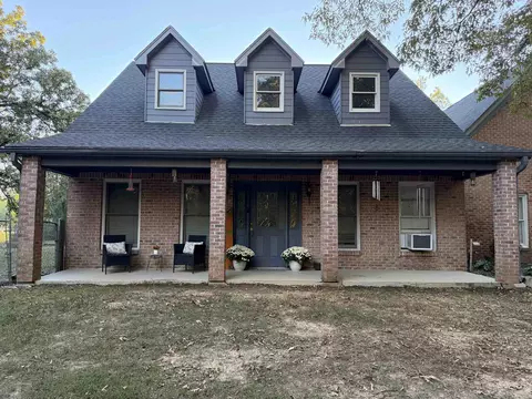 1125 Walton Rd, Bolivar, TN 38008
