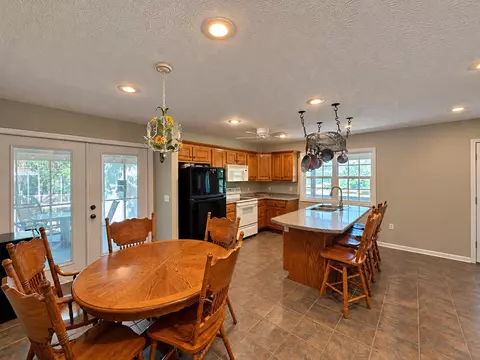 Kitchen - 55 View Point Cv, Counce, TN 38326 photo 3 of 3