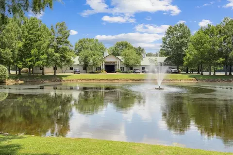 450 N Reid-hooker Rd, Eads, TN 38028
