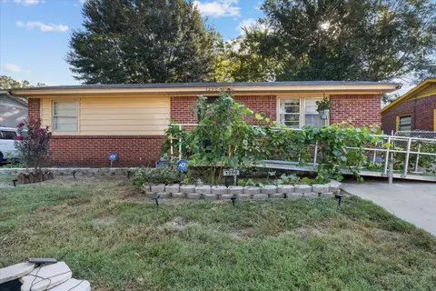 1250 S White Station Rd, Memphis, TN 38117