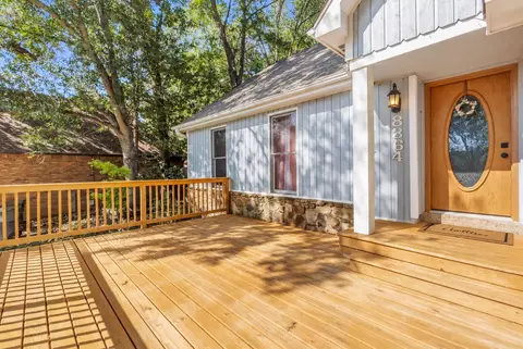 8364 Bazemore Rd, Cordova, TN 38018