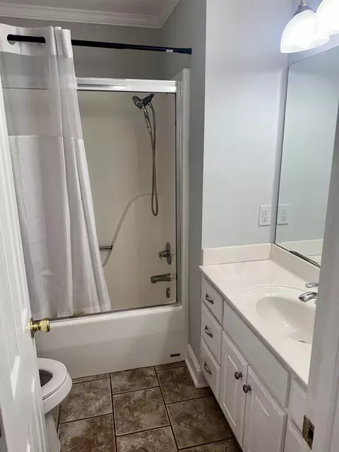 Bath - 42 David Dr, Iuka, MS 38852 photo 1 of 1
