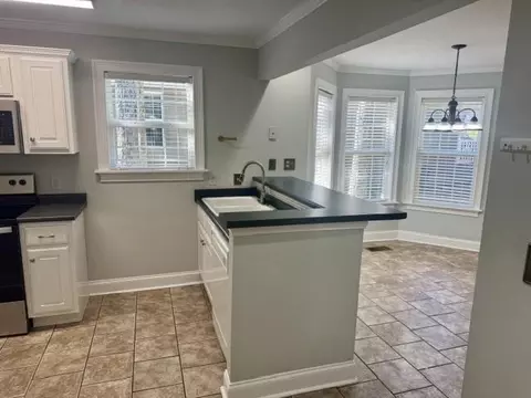 Kitchen - 42 David Dr, Iuka, MS 38852 photo 2 of 2