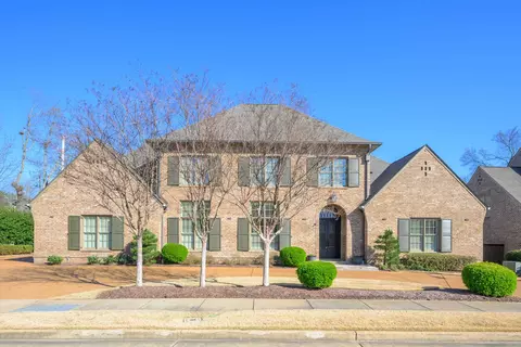 2840 Rue Jordan Cv, Germantown, TN 38138