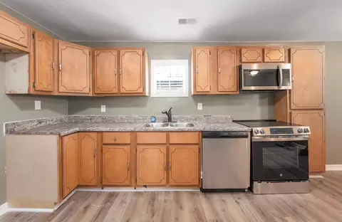 Kitchen - 115 Carson St, Jackson, TN 38301 photo 2 of 2