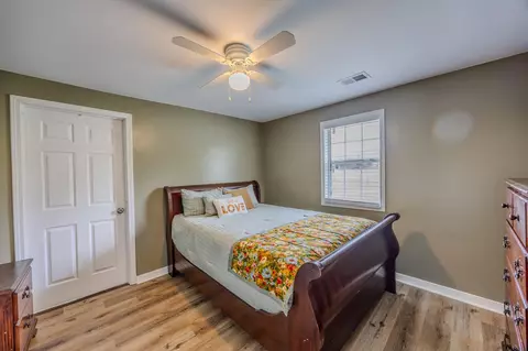 Bedroom - 115 Carson St, Jackson, TN 38301 photo 3 of 4