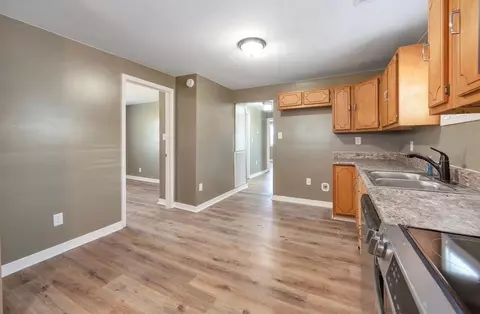 Entry Way - 115 Carson St, Jackson, TN 38301 photo 1 of 2