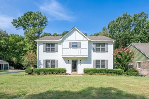 1309 Brookside Dr, Germantown, TN 38138