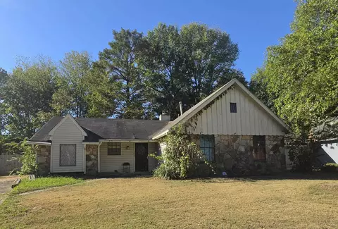 6057 Whisper Valley Dr, Memphis, TN 38141