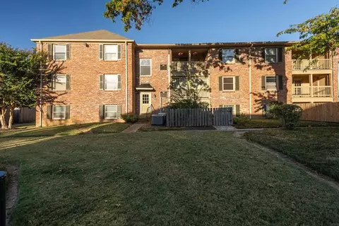 1207 Middle Ct #302M, Memphis, TN 38119