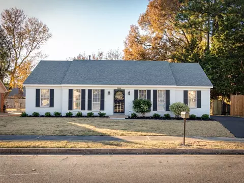 2889 Emmet St, Memphis, TN 38115